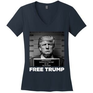 Free Donald Trump Mugshot Women's V-Neck T-Shirt