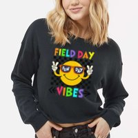 Field Day Vibes 2025 Happy Field Day Vibes Teacher Cropped Pullover Crew