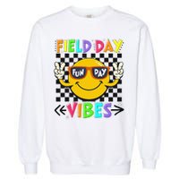 Field Day Vibes 2025 Happy Field Day Vibes Teacher Garment-Dyed Sweatshirt