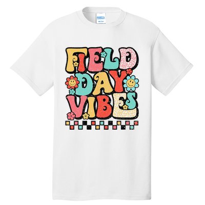 Field Day Vibes Groovy Summer Teacher Last Day Of School Tall T-Shirt