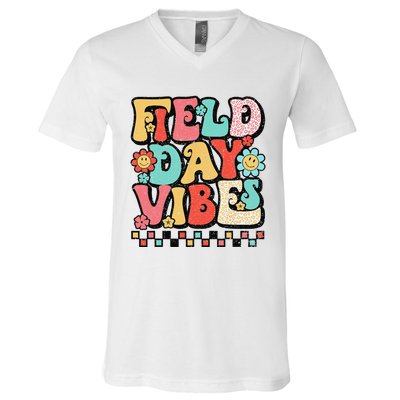 Field Day Vibes Groovy Summer Teacher Last Day Of School V-Neck T-Shirt