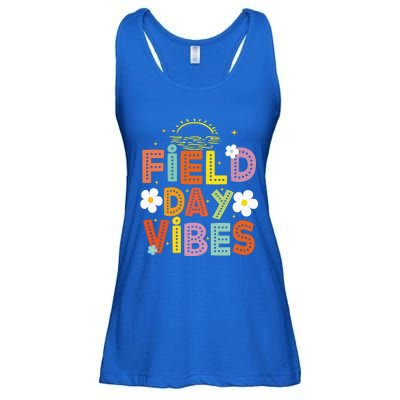 Field Day Vibes Funny For Teacher Happy Field Day 2024 Cute Gift Ladies Essential Flowy Tank