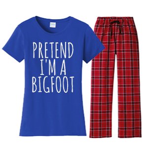 Funny Easy Lazy Halloween PRETEND IM A BIGFOOT COSTUME Women's Flannel Pajama Set