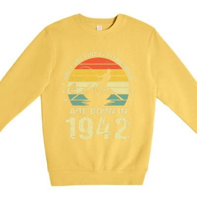 Fishing Fisherman 1942 80th Birthday Gift For 80 Year Old Premium Crewneck Sweatshirt