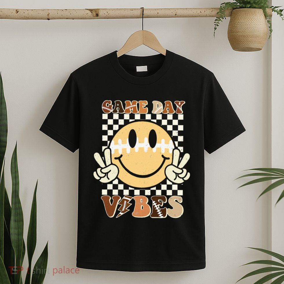 Funny Face American Football Game Day Vibes Sport Girl T-Shirt