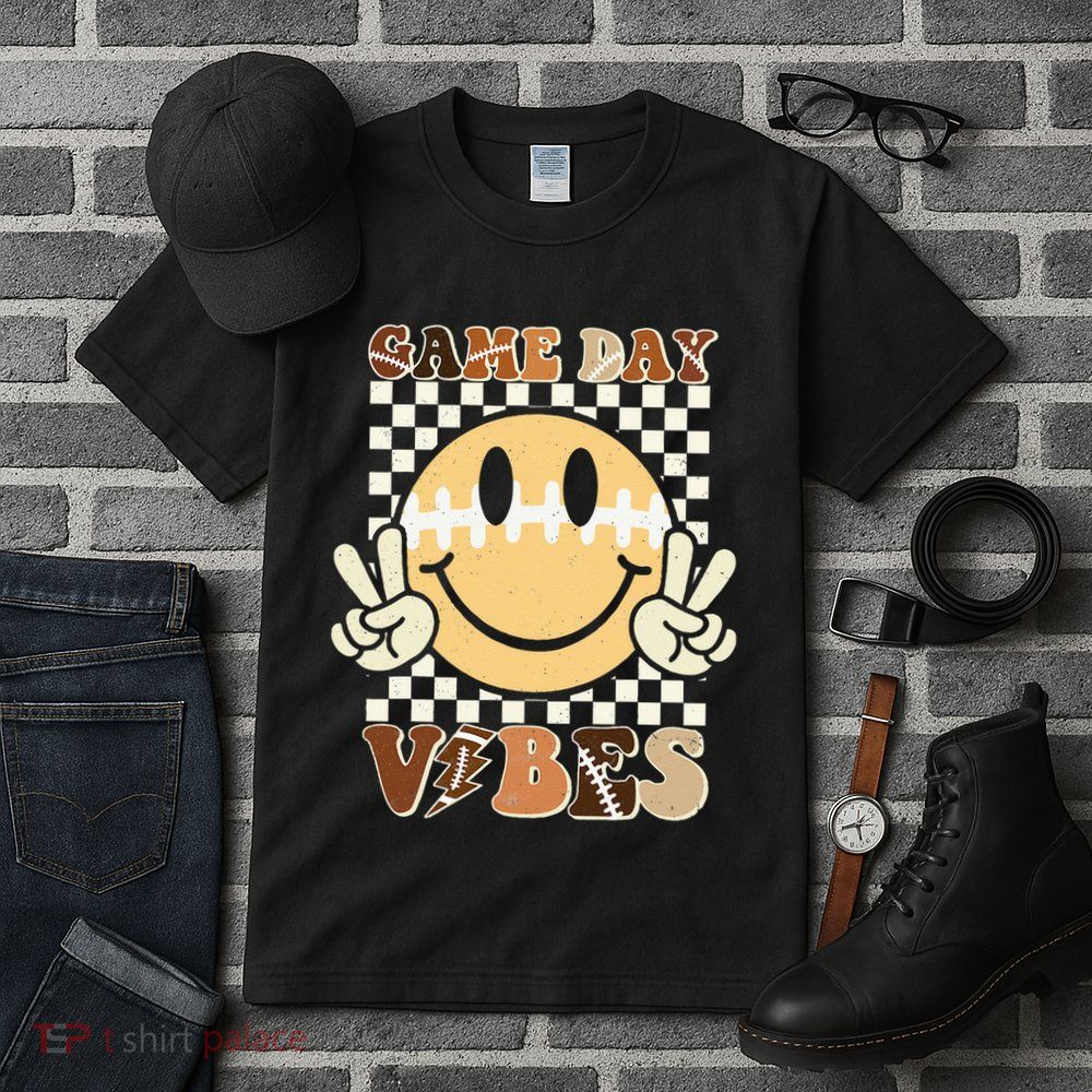 Funny Face American Football Game Day Vibes Sport Girl Tall T-Shirt