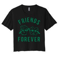 FRIENDS FOREVER BEER AND CLOVER Women's Crop Top Tee