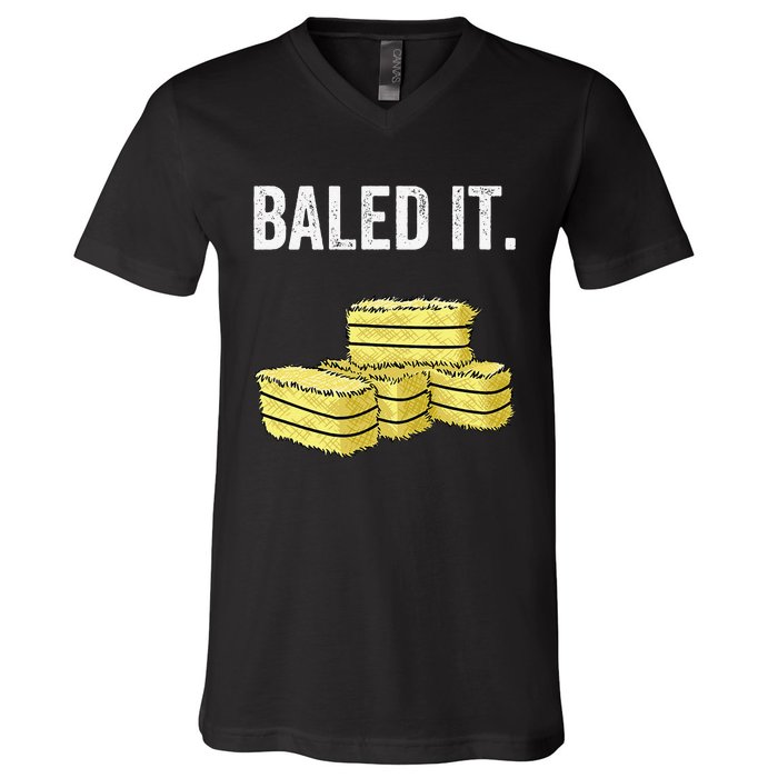 Funny Farming Baled It. Farm Joke Hay Bale Pun V-Neck T-Shirt