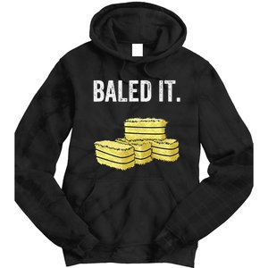 Funny Farming Baled It. Farm Joke Hay Bale Pun Tie Dye Hoodie