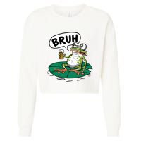 Funny Frog Bruh .. Cropped Pullover Crew