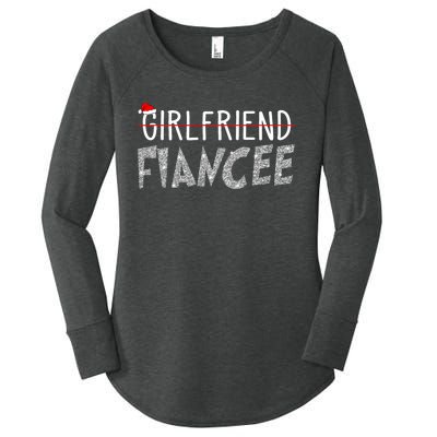 Fiancee Fiance Christmas Pajamas Engaged Couples Matching Women's Perfect Tri Tunic Long Sleeve Shirt