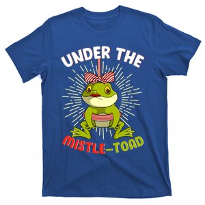 Funny Frog Christmas Under The Mistle Toad Xmas Frogs Froggy Gift T-Shirt