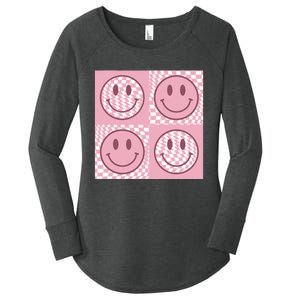 Funny Face Checkered Pattern Smile Face Meme Trendy Women's Perfect Tri Tunic Long Sleeve Shirt