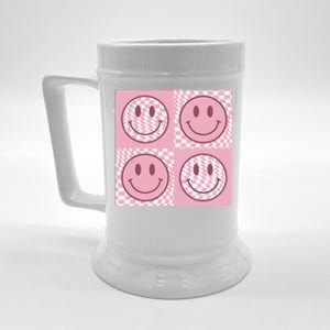 Funny Face Checkered Pattern Smile Face Meme Trendy Beer Stein