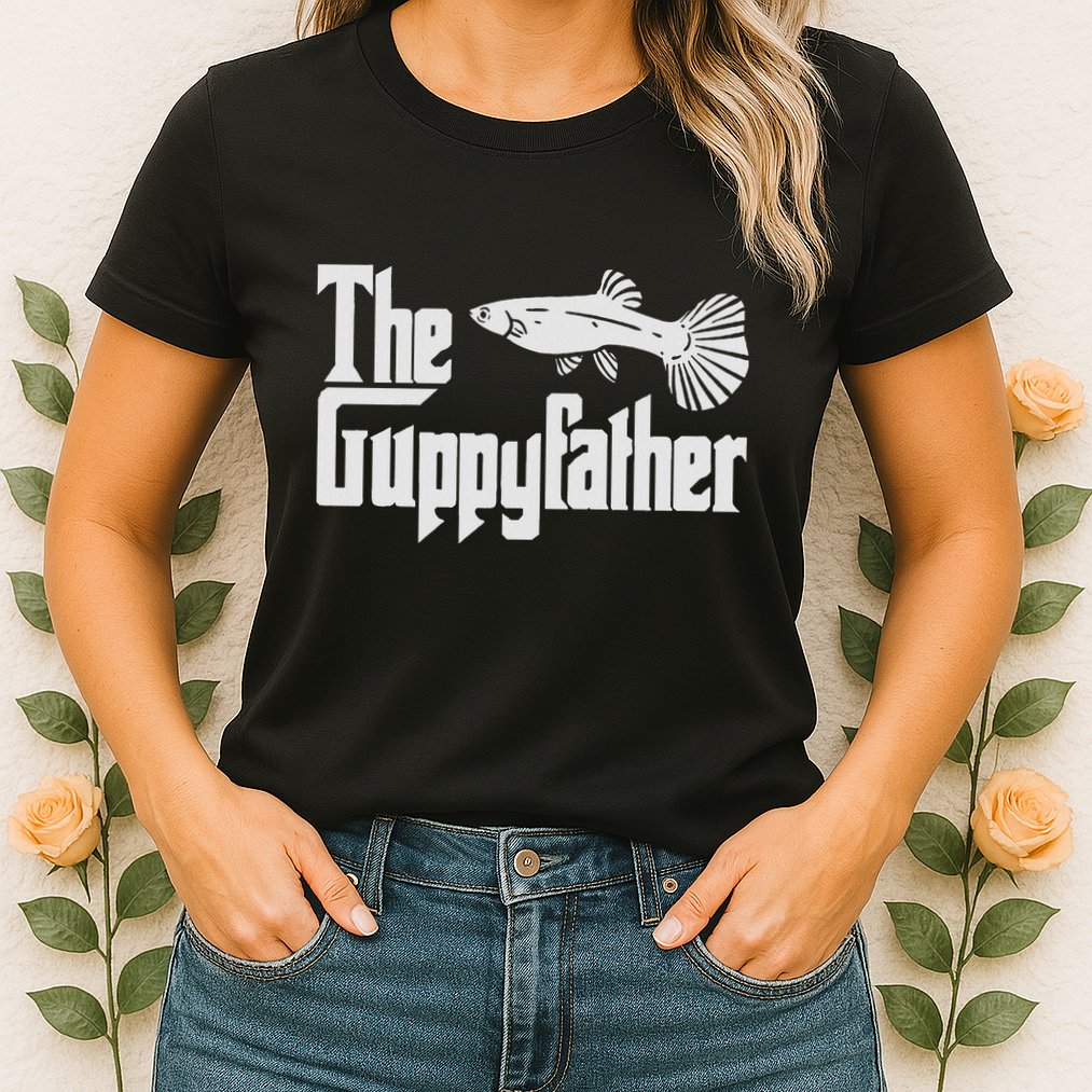 Funny Fathers Day The Guppy Father Fish Aquarium Pet Dad Womens T-Shirt