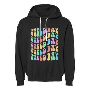 Funny FIELD DAY Vibes Fun Crew I'm Just Here for Summer Garment-Dyed Fleece Hoodie