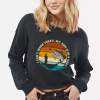 Fishing Father's Day I Can't Work Today My Arm Is In A Cast Cropped Pullover Crew