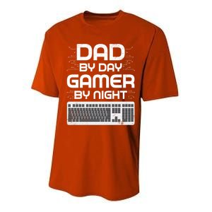 Funny Fathers Day Gaming Gift Dad By Day Gamer By Night Gift Performance Sprint T-Shirt