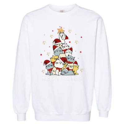 Festive Feline Fun Adorable Christmas Tree Kitty for Cat Lovers Garment-Dyed Sweatshirt