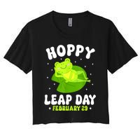 Funny Frog Hoppy Leap Day February 29 Birthday Leap Year Women's Crop Top Tee