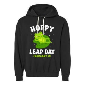 Funny Frog Hoppy Leap Day February 29 Birthday Leap Year Garment-Dyed Fleece Hoodie