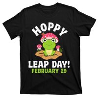 Funny Frog Hoppy Leap Day February 29 Birthday Leap Year T-Shirt