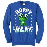 Funny Frog Hoppy Leap Day February 29 Birthday Leap Year Tall Sweatshirt