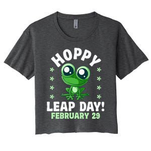 Funny Frog Hoppy Leap Day February 29 Birthday Leap Year Women's Crop Top Tee