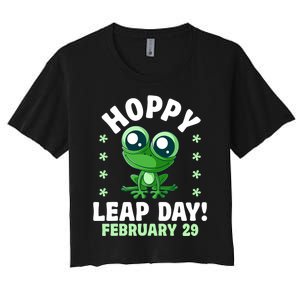 Funny Frog Hoppy Leap Day February 29 Birthday Leap Year Women's Crop Top Tee