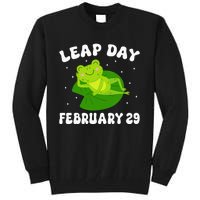 Funny Frog Leap Day February 29 Birthday Feb 29 Leap Year Tall Sweatshirt