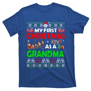 Funny Family My 1st Christmas As A Grandma Ugly Xmas Sweater Cute Gift T-Shirt