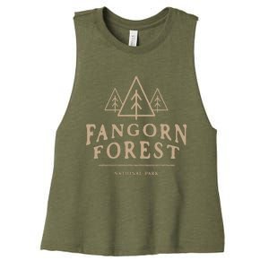 Fangorn Forest National Park Bookworms Saying Women's Racerback Cropped Tank