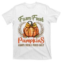 Farm Fresh Pumpkins Fun Autumn Halloween Thanksgiving Fall T-Shirt