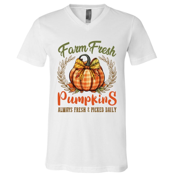 Farm Fresh Pumpkins Fun Autumn Halloween Thanksgiving Fall V-Neck T-Shirt