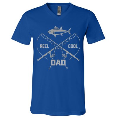 Funny Fishing Reel Cool Dad Father's Day Gift V-Neck T-Shirt