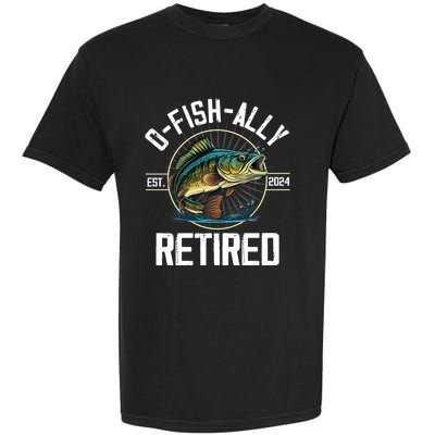 Fisherman Fishing Retirement Gift Ofishally Retired 2024 Garment-Dyed Heavyweight T-Shirt