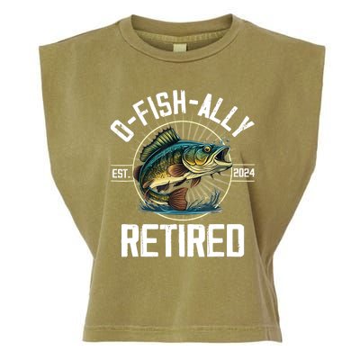 Fisherman Fishing Retirement Gift Ofishally Retired 2024 Garment-Dyed Women's Muscle Tee