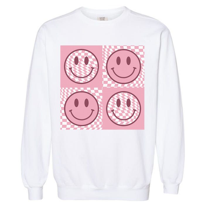 Funny Face Shirt Checkered Pattern Smile Face Meme Trendy Garment-Dyed Sweatshirt