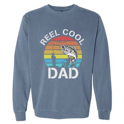 Funny Fishing tee Vintage Reel Cool Grandpa Garment-Dyed Sweatshirt