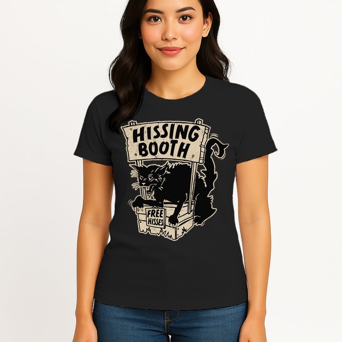 Funny Goth Black Cat Hissing Booth For Cat Moms & Cat Dads Womens T-Shirt