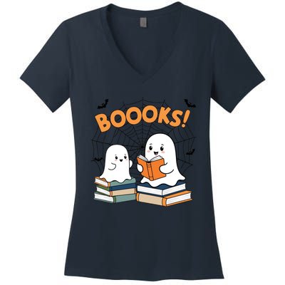 Funny Ghost Book Reading Halloween Design For Book Lovers & Teachers Women's V-Neck T-Shirt