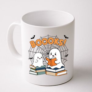 Funny Ghost Book Reading Halloween Design For Book Lovers & Teachers Coffee Mug