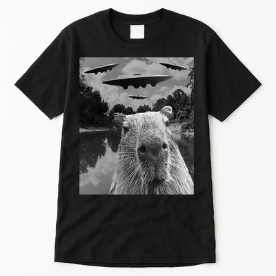 Funny Graphic Capybara Selfie With Ufos Weird Tall T-Shirt