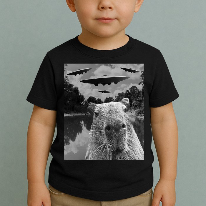 Funny Graphic Capybara Selfie With Ufos Weird Toddler T-Shirt