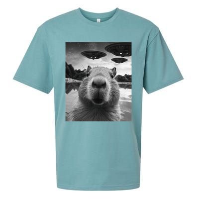 Funny Graphic Capybara Selfie With Ufos Weird Sueded Cloud Jersey T-Shirt