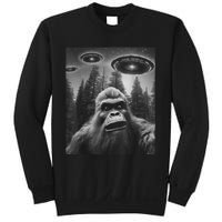 Funny Graphic For Bigfoot Sasquatch Alien Ufo Sweatshirt