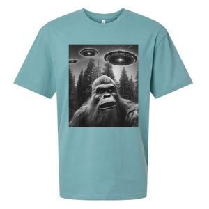 Funny Graphic For Bigfoot Sasquatch Alien Ufo Sueded Cloud Jersey T-Shirt