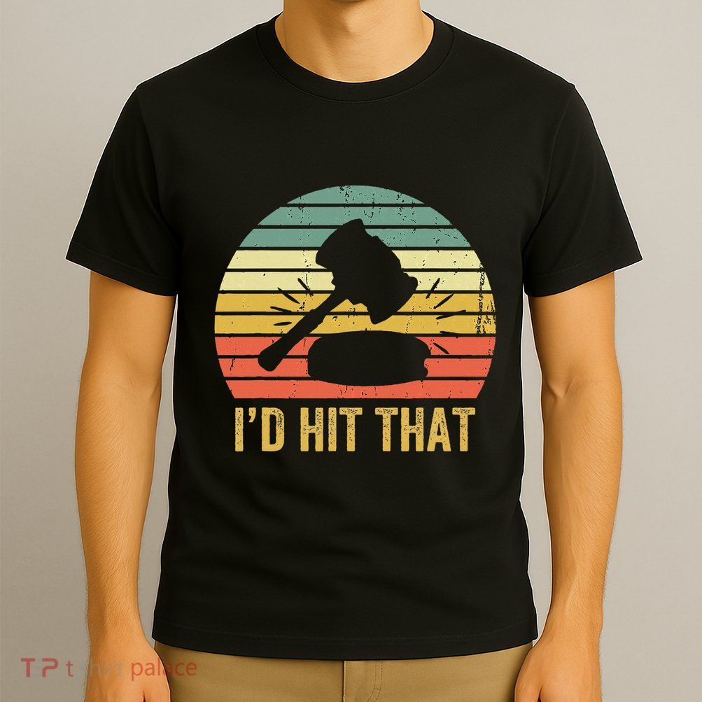 Funny Gavel Gift For Courtroom Judge Vintage Law Retro T-Shirt