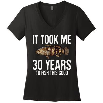 Funny Goliath Grouper Fishing 30th Birthday 30 Years To Fish Women's V-Neck T-Shirt