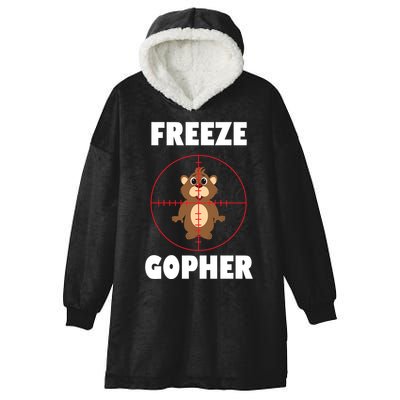 Freeze Gopher Boseeye Hooded Wearable Blanket